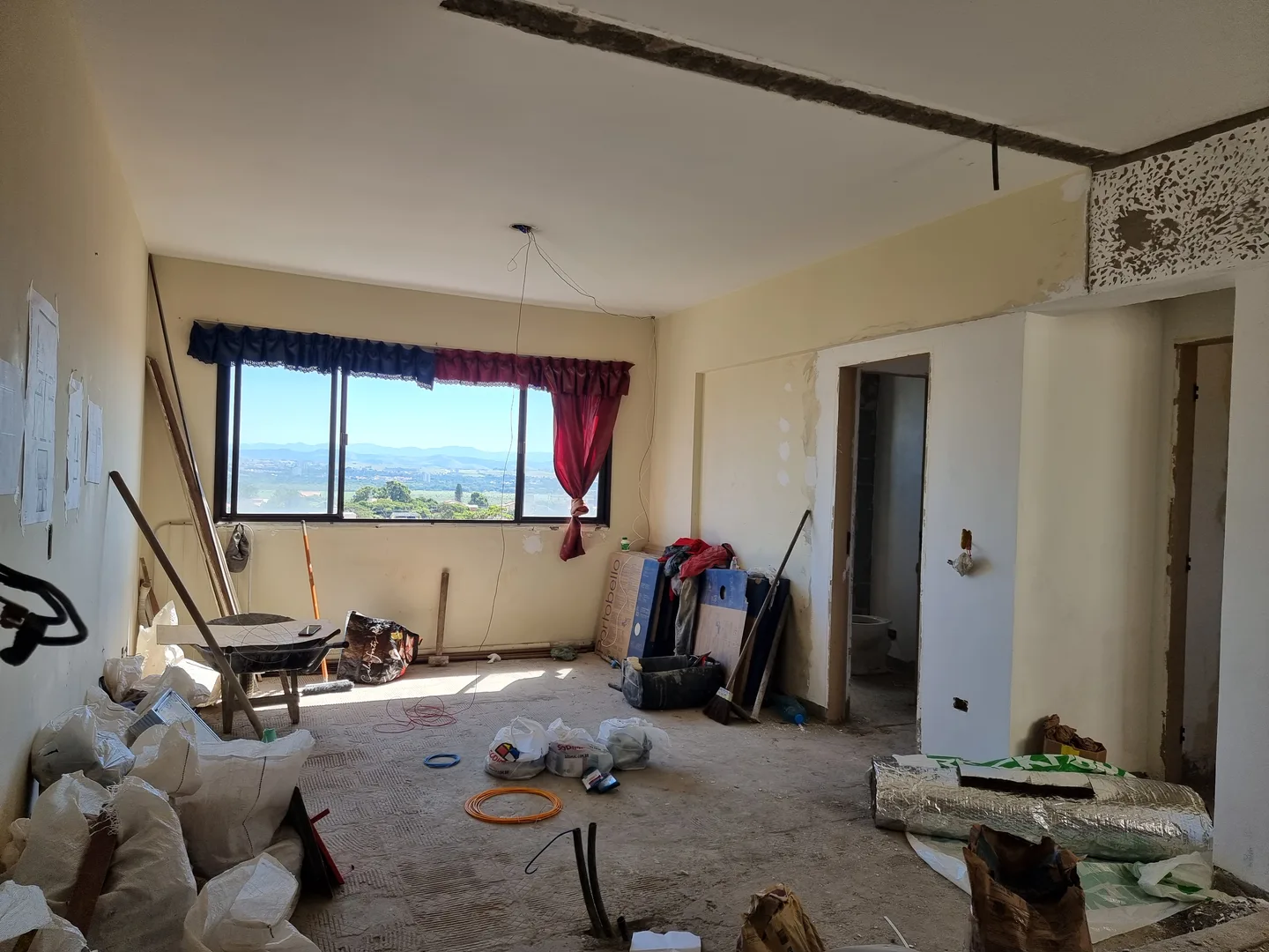 Apartamento da Rosana antes da reforma